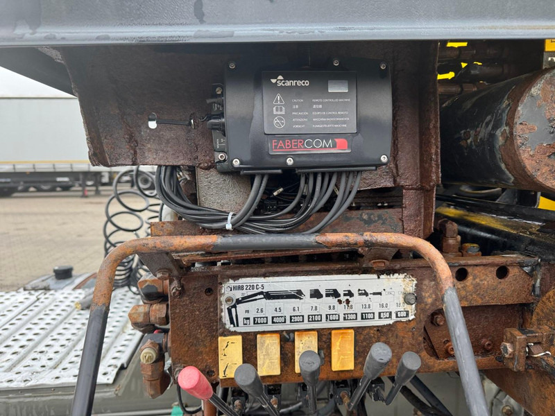 Hiab 220 C - 5 + radio - Lastbilskran för Lastbil: bild 5 Hiab 220 C - 5 + radio - Lastbilskran för Lastbil: bild 5