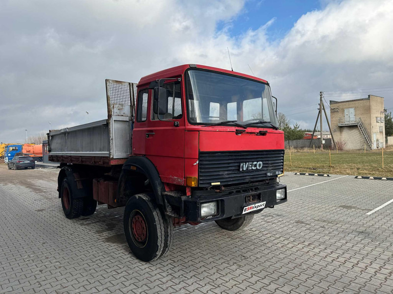 Iveco Magirus 190-32, 4x4, V10 - Tippbil lastbil: bild 2 Iveco Magirus 190-32, 4x4, V10 - Tippbil lastbil: bild 2