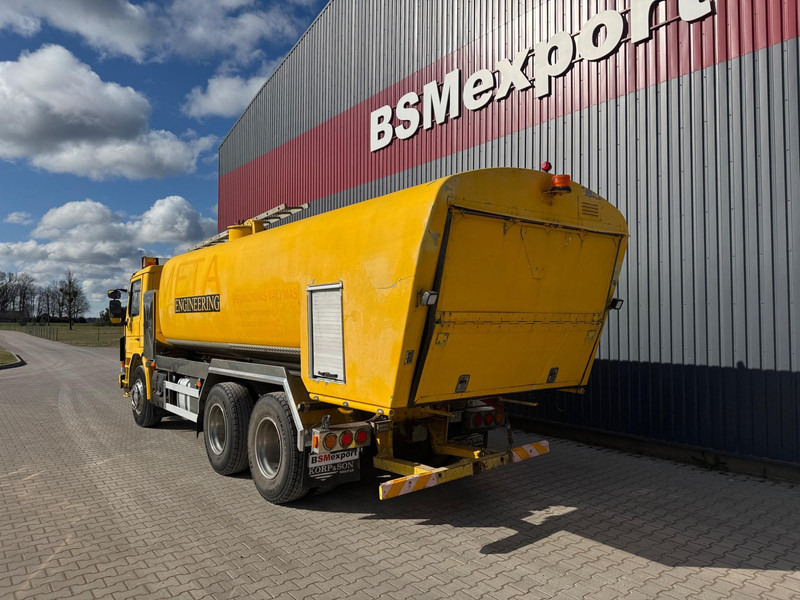 Scania 113.320 vacuum truck - Sugbil: bild 4 Scania 113.320 vacuum truck - Sugbil: bild 4
