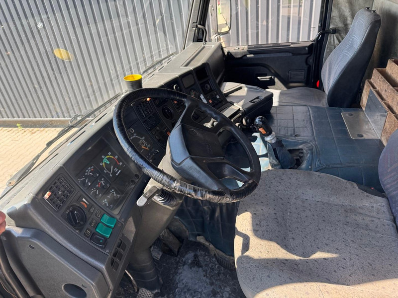 Tippbil lastbil Scania P 113 HL: bild 7