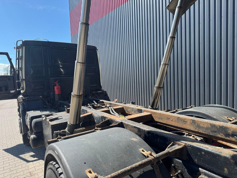 Tippbil lastbil Scania P 113 HL: bild 14