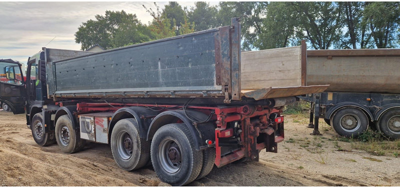 Volvo FM 12 - Lastbil med kabelsystem: bild 3 Volvo FM 12 - Lastbil med kabelsystem: bild 3