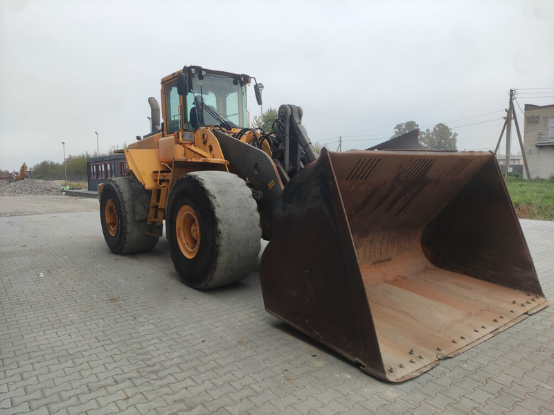 Volvo L220 wheel loader - Hjullastare: bild 2 Volvo L220 wheel loader - Hjullastare: bild 2