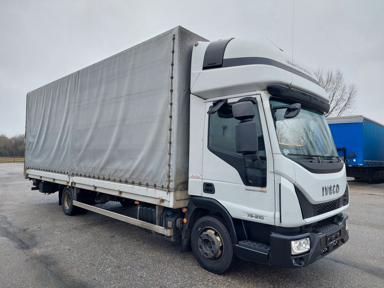 Iveco 75E21 4x2 LBW Nutzlast 3t 18 Paletten - Transportbil med kapell: bild 2 Iveco 75E21 4x2 LBW Nutzlast 3t 18 Paletten - Transportbil med kapell: bild 2