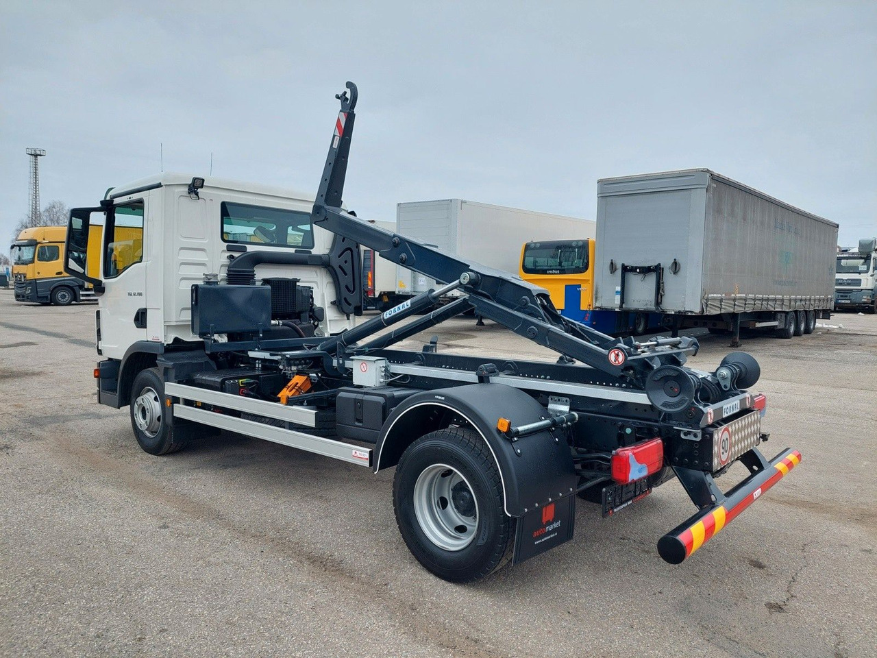 MAN TG3 TGL 12.190 BB 4x2 - Lastväxlare lastbil: bild 3 MAN TG3 TGL 12.190 BB 4x2 - Lastväxlare lastbil: bild 3