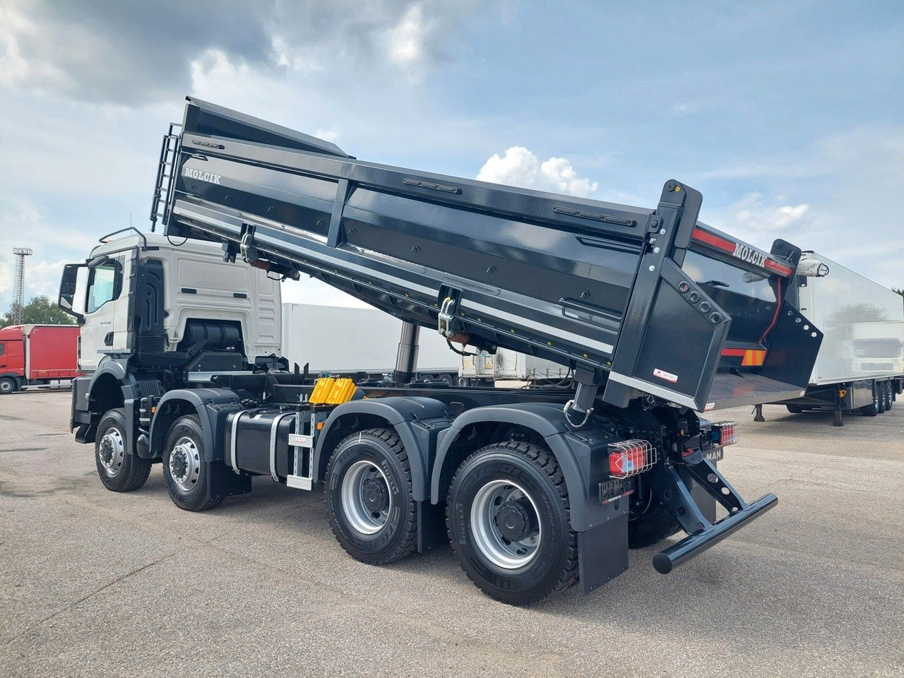 MAN TGS 41.520 8X6 BB CH - Tippbil lastbil: bild 3 MAN TGS 41.520 8X6 BB CH - Tippbil lastbil: bild 3