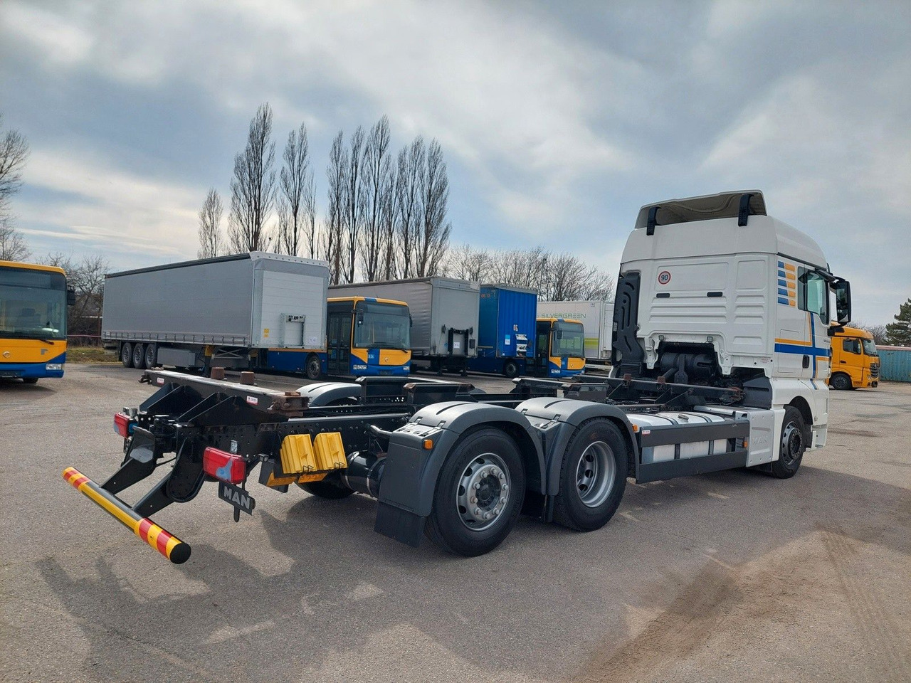 MAN TGX 26.460 LL 6x2/2 - Containerbil/ Växelflak lastbil: bild 4 MAN TGX 26.460 LL 6x2/2 - Containerbil/ Växelflak lastbil: bild 4