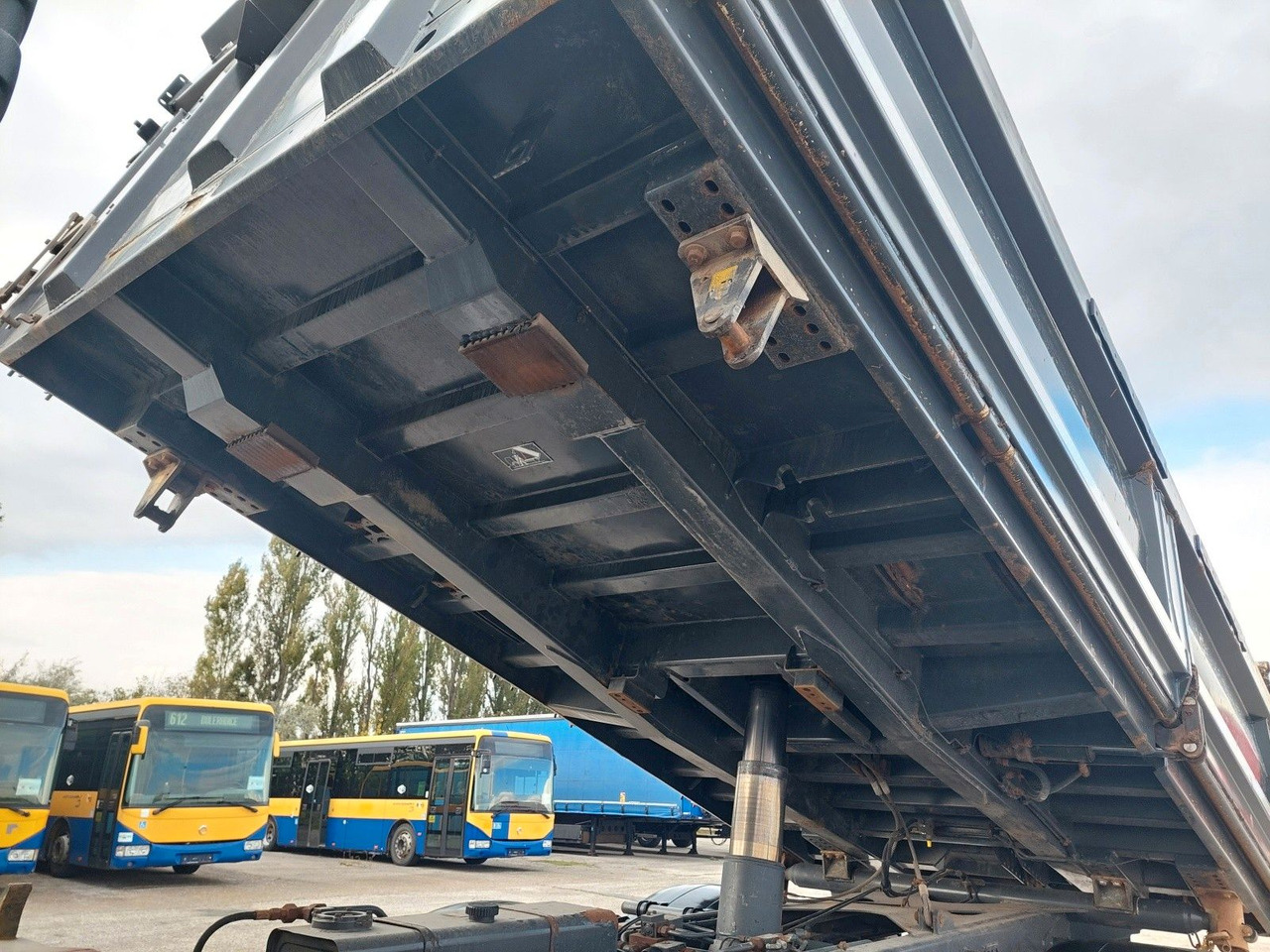 Volvo FMX 460 Meiller Bordmatik 6x4 - Tippbil lastbil: bild 5 Volvo FMX 460 Meiller Bordmatik 6x4 - Tippbil lastbil: bild 5