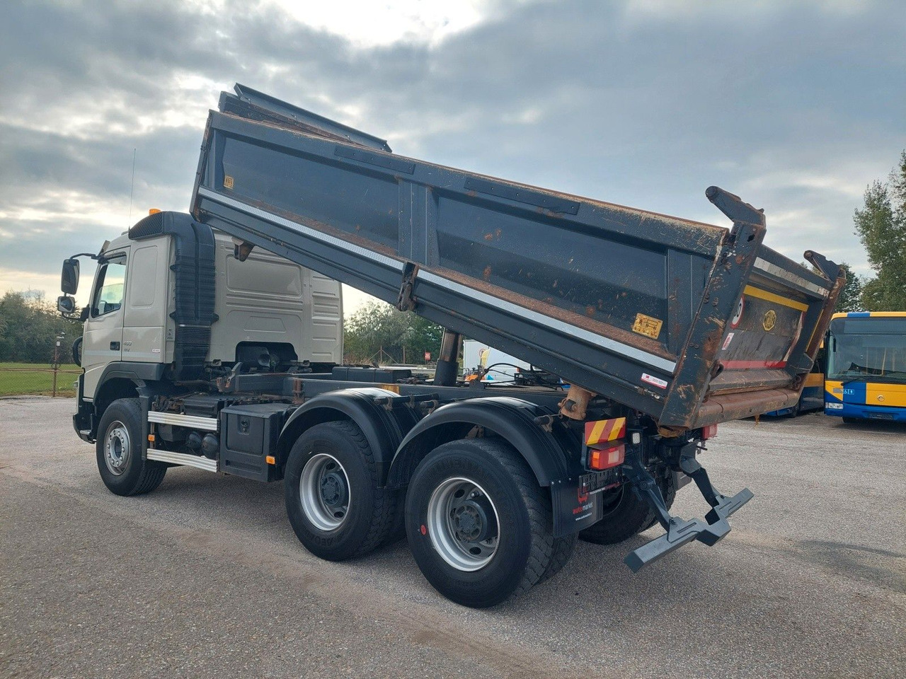 Volvo FMX 460 Meiller Bordmatik 6x4 - Tippbil lastbil: bild 3 Volvo FMX 460 Meiller Bordmatik 6x4 - Tippbil lastbil: bild 3