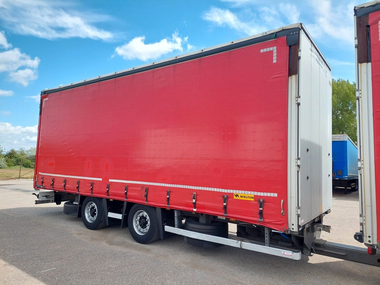 Wielton PC2K tandem Durchbar - Kapellsläp: bild 2 Wielton PC2K tandem Durchbar - Kapellsläp: bild 2