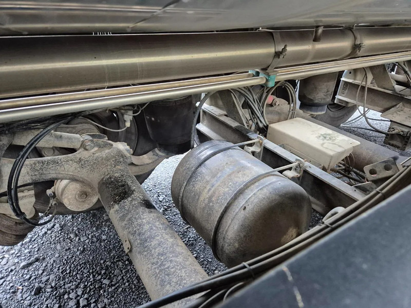 Tanktrailer för transportering mjölk Magyar 29000L INSULATED INOX TANK - 1 COMP: bild 17