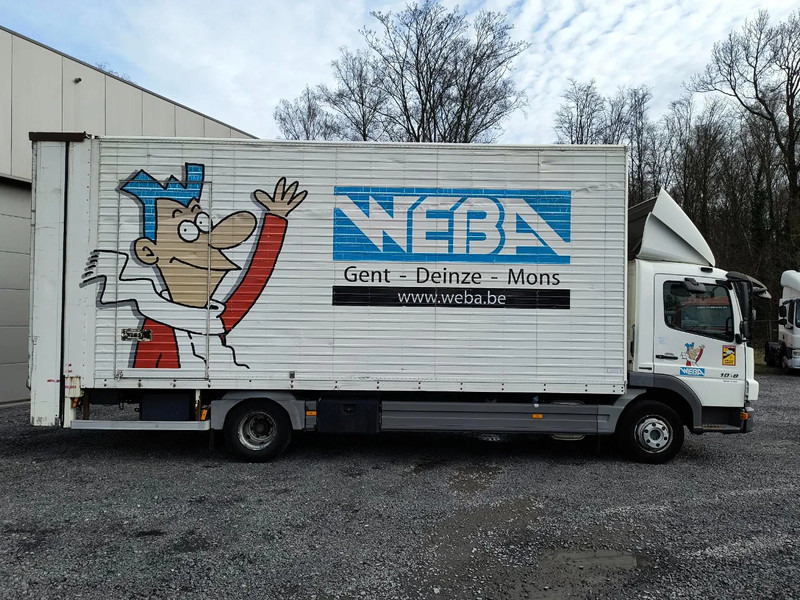 Mercedes-Benz Atego 1018 MOVING LIFT - GOOD WORKING CONDITION - Lastbil med skåp: bild 4 Mercedes-Benz Atego 1018 MOVING LIFT - GOOD WORKING CONDITION - Lastbil med skåp: bild 4