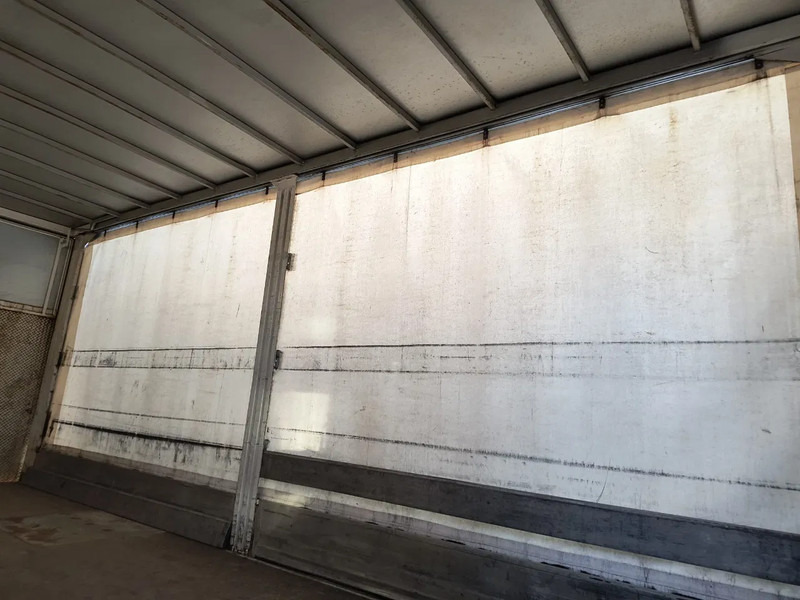 Kapellbil Mercedes-Benz Axor 1829 + D'HOLLANDIA 2000 KG: bild 16