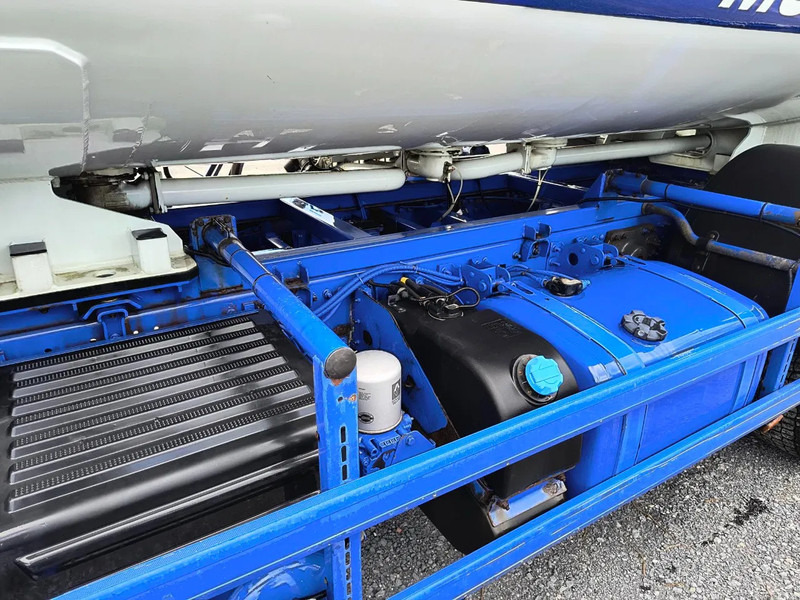 Tankbil för transportering bränsle Renault Premium 310 DXI - CARBURANT / FUEL 13500L - 4 COMP: bild 15