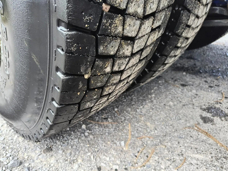 Tankbil för transportering bränsle Renault Premium 310 DXI - CARBURANT / FUEL 13500L - 4 COMP: bild 17