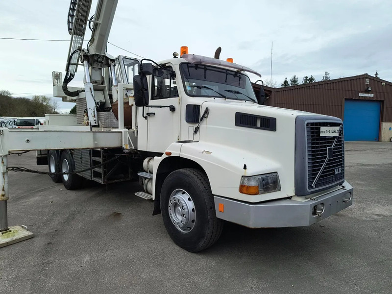 Volvo NL12 420 6x4 CRANE 60T/M - VIDEOS AVAILABLE - Kranbil: bild 3 Volvo NL12 420 6x4 CRANE 60T/M - VIDEOS AVAILABLE - Kranbil: bild 3