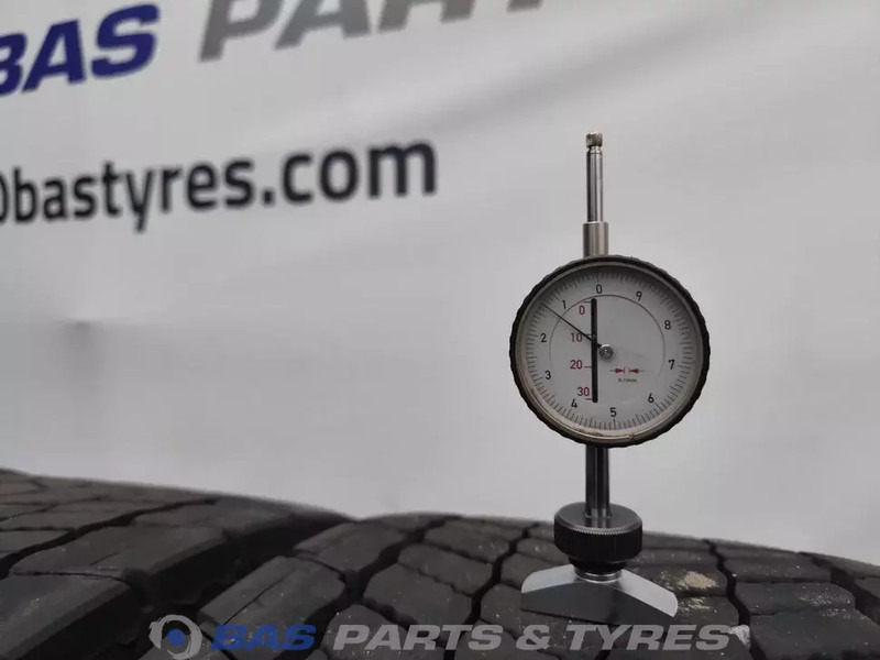 Continental Continental 315/70R22.5 Eco HD5 154/150 M+S 3PMSF gebruikte set - Däck för Lastbil: bild 3 Continental Continental 315/70R22.5 Eco HD5 154/150 M+S 3PMSF gebruikte set - Däck för Lastbil: bild 3