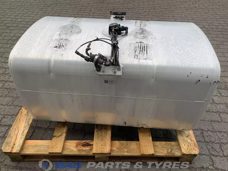 DAF Brandstoftank DAF 430 Liter 1681824 - Bränsletank för Lastbil: bild 3 DAF Brandstoftank DAF 430 Liter 1681824 - Bränsletank för Lastbil: bild 3