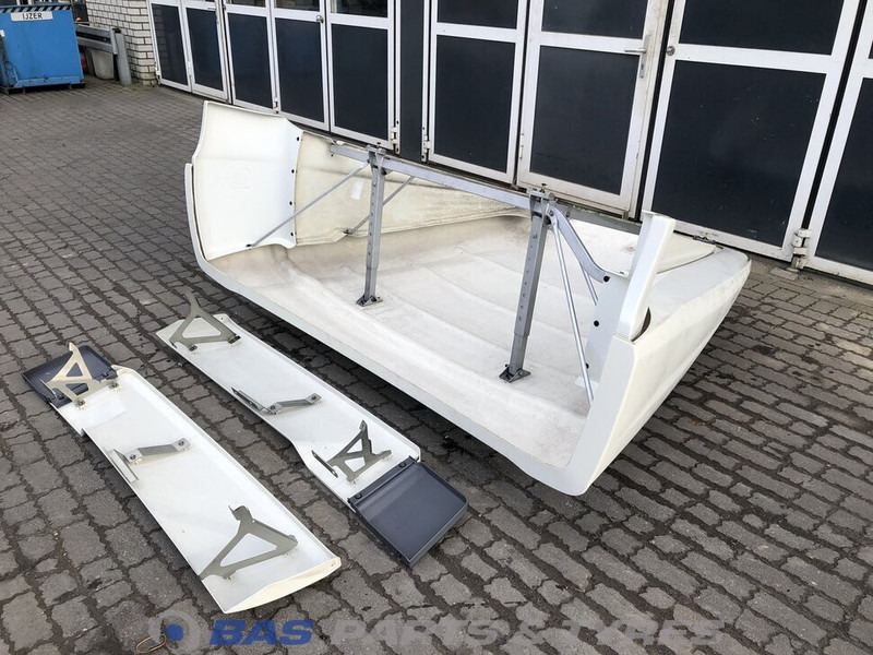 DAF CF Euro 6 Spoilerset DAF Sleeper Cab L2H1 2003142 - Aerodynamik/ Spoiler för Lastbil: bild 5 DAF CF Euro 6 Spoilerset DAF Sleeper Cab L2H1 2003142 - Aerodynamik/ Spoiler för Lastbil: bild 5
