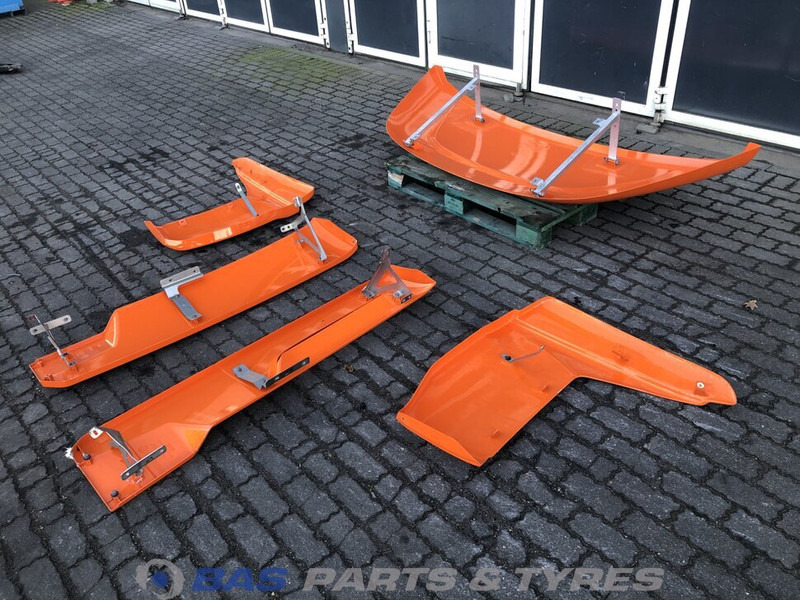 DAF CF Euro 6 Spoilerset DAF Space Cab L2H2 2036617 - Aerodynamik/ Spoiler för Lastbil: bild 5 DAF CF Euro 6 Spoilerset DAF Space Cab L2H2 2036617 - Aerodynamik/ Spoiler för Lastbil: bild 5