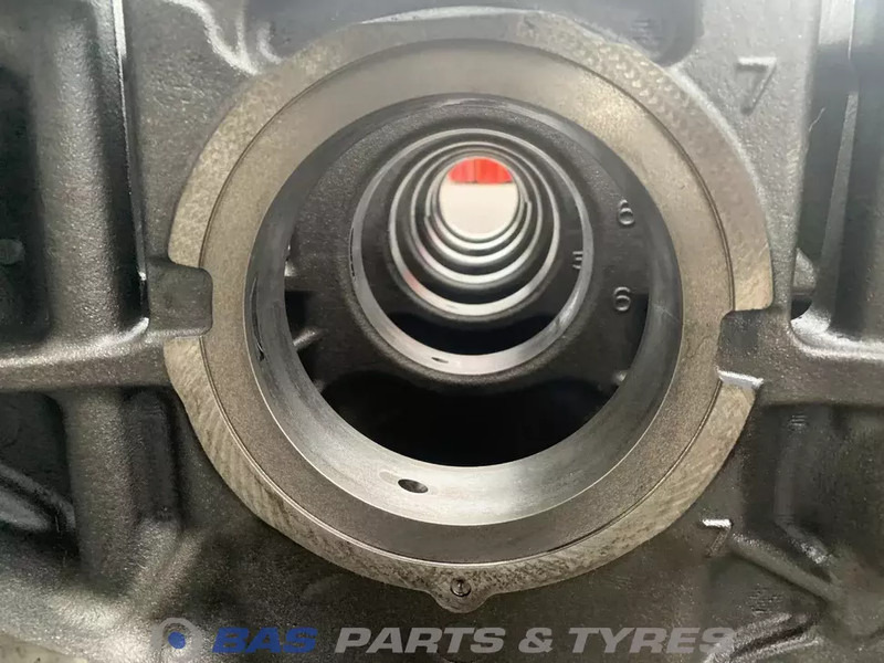 DAF Motorblok DAF 1926342 - Motor och reservdelar för Lastbil: bild 5 DAF Motorblok DAF 1926342 - Motor och reservdelar för Lastbil: bild 5