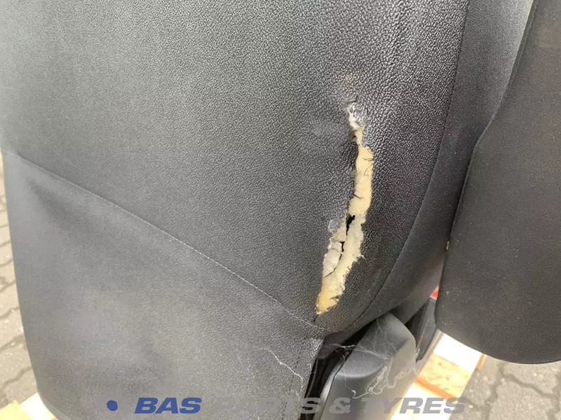 DAF XF106 Bestuurdersstoel DAF 2104652 - Säte för Lastbil: bild 5 DAF XF106 Bestuurdersstoel DAF 2104652 - Säte för Lastbil: bild 5