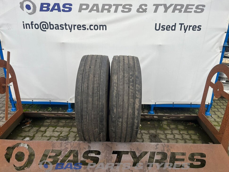 Firestone Firestone 315/70R22.5 FS422+ 154/150 M+S 3PMSF gebruikte set - Däck för Lastbil: bild 1 Firestone Firestone 315/70R22.5 FS422+ 154/150 M+S 3PMSF gebruikte set - Däck för Lastbil: bild 1
