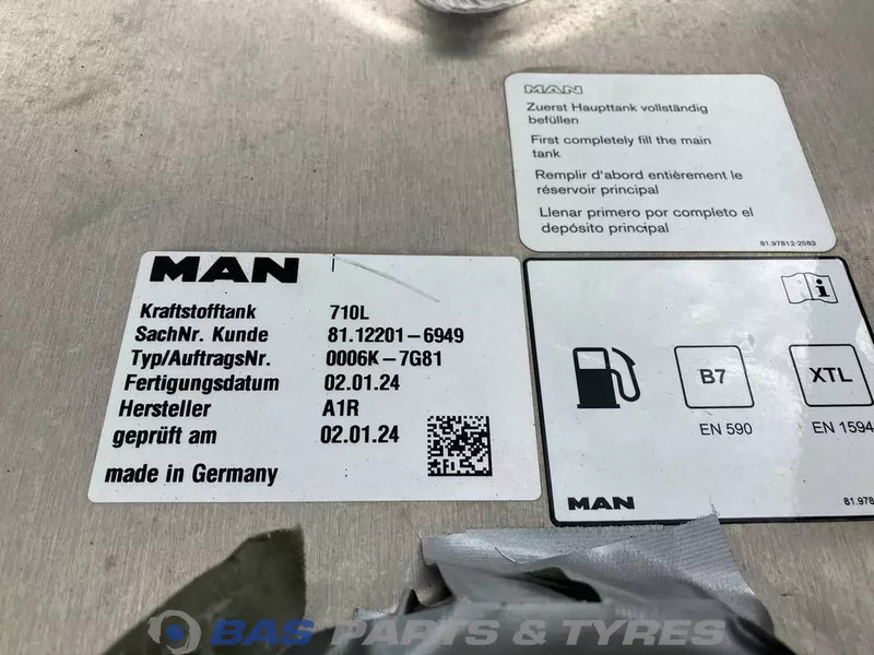 MAN Brandstoftank MAN 710 Liter 81122016766 - Bränsletank för Lastbil: bild 5 MAN Brandstoftank MAN 710 Liter 81122016766 - Bränsletank för Lastbil: bild 5