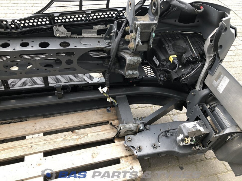 Mercedes-Benz Antos MP4 Bumper Mercedes A 960 310 23 22 - Stötfångare för Lastbil: bild 5 Mercedes-Benz Antos MP4 Bumper Mercedes A 960 310 23 22 - Stötfångare för Lastbil: bild 5