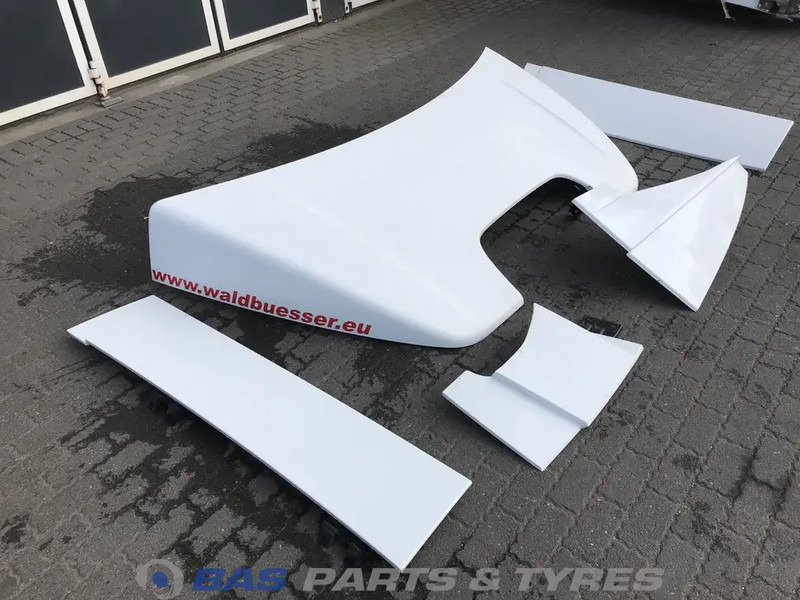 Mercedes-Benz Antos MP4 Spoilerset Mercedes ClassicSpace M-cab L1EH1 A 960 790 27 44 - Aerodynamik/ Spoiler för Lastbil: bild 2 Mercedes-Benz Antos MP4 Spoilerset Mercedes ClassicSpace M-cab L1EH1 A 960 790 27 44 - Aerodynamik/ Spoiler för Lastbil: bild 2