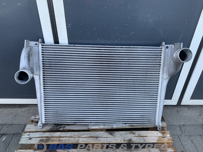 Mercedes-Benz Intercooler Mercedes A 961 500 04 02 - Intercooler för Lastbil: bild 1 Mercedes-Benz Intercooler Mercedes A 961 500 04 02 - Intercooler för Lastbil: bild 1