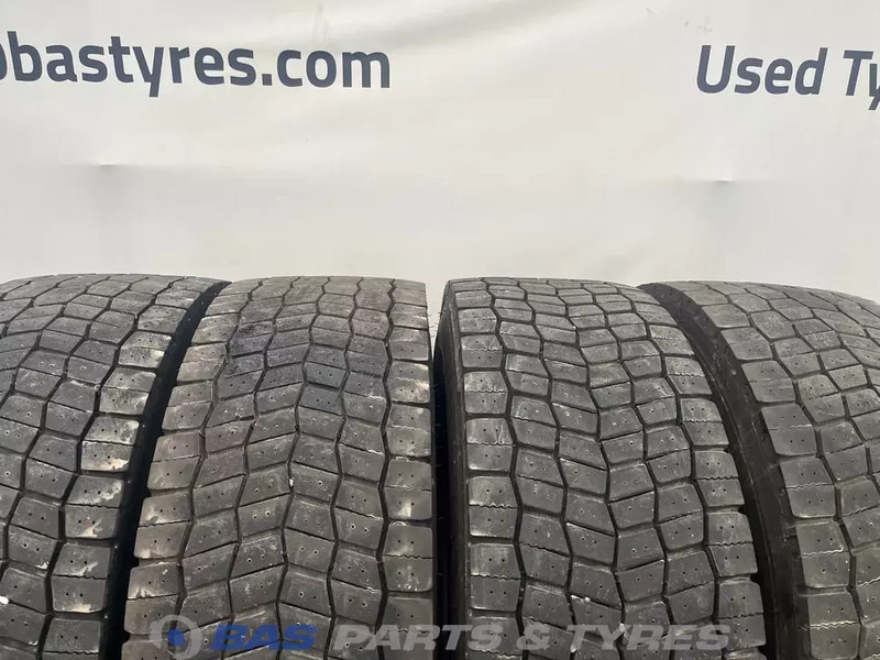 Michelin Remix Michelin Remix 315/70R22.5 X Multi D 154/150 M+S 3PMSF gebruikte set - Däck för Lastbil: bild 2 Michelin Remix Michelin Remix 315/70R22.5 X Multi D 154/150 M+S 3PMSF gebruikte set - Däck för Lastbil: bild 2
