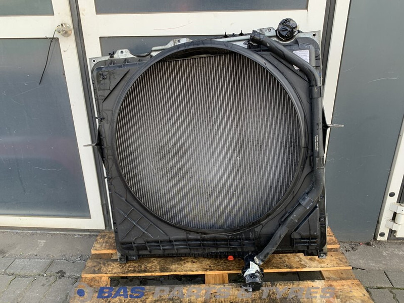 Renault Radiateur Renault DTI13 480 7422062510 - Kylare för Lastbil: bild 1 Renault Radiateur Renault DTI13 480 7422062510 - Kylare för Lastbil: bild 1