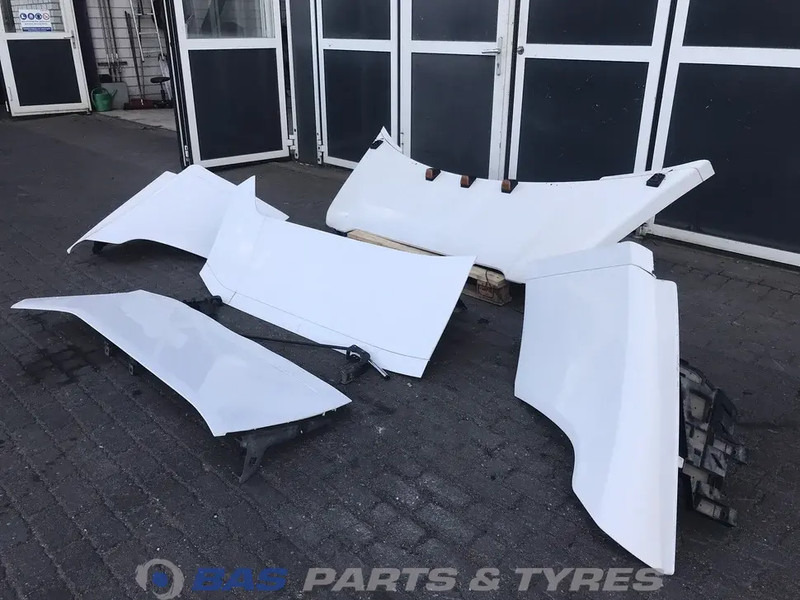 Scania G-Serie NextGen Spoilerset Scania CG-20 Highline L3H3 2390445 - Aerodynamik/ Spoiler för Lastbil: bild 2 Scania G-Serie NextGen Spoilerset Scania CG-20 Highline L3H3 2390445 - Aerodynamik/ Spoiler för Lastbil: bild 2