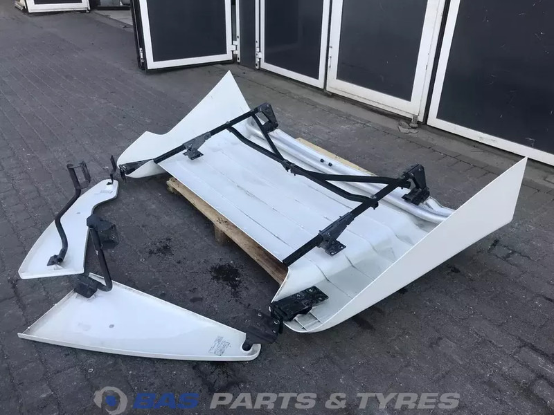 Volvo FH4 Dakspoiler Volvo Sleeper Cab L2H1 82358332 - Aerodynamik/ Spoiler för Lastbil: bild 5 Volvo FH4 Dakspoiler Volvo Sleeper Cab L2H1 82358332 - Aerodynamik/ Spoiler för Lastbil: bild 5