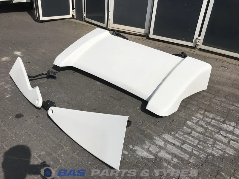 Volvo FH4 Dakspoiler Volvo Sleeper Cab L2H1 82358332 - Aerodynamik/ Spoiler för Lastbil: bild 2 Volvo FH4 Dakspoiler Volvo Sleeper Cab L2H1 82358332 - Aerodynamik/ Spoiler för Lastbil: bild 2