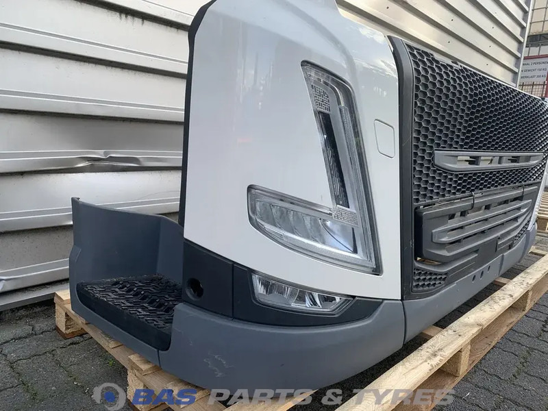 Volvo FM5 Bumper Volvo 84407376 - Stötfångare för Lastbil: bild 3 Volvo FM5 Bumper Volvo 84407376 - Stötfångare för Lastbil: bild 3