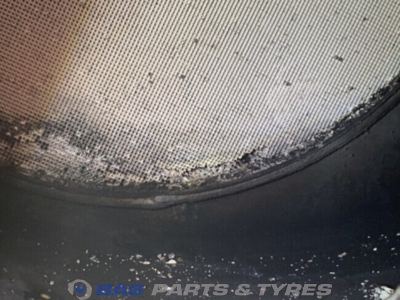 Volvo Uitlaatdemper Volvo 20579347 - Katalytisk omvandlare för Lastbil: bild 5 Volvo Uitlaatdemper Volvo 20579347 - Katalytisk omvandlare för Lastbil: bild 5