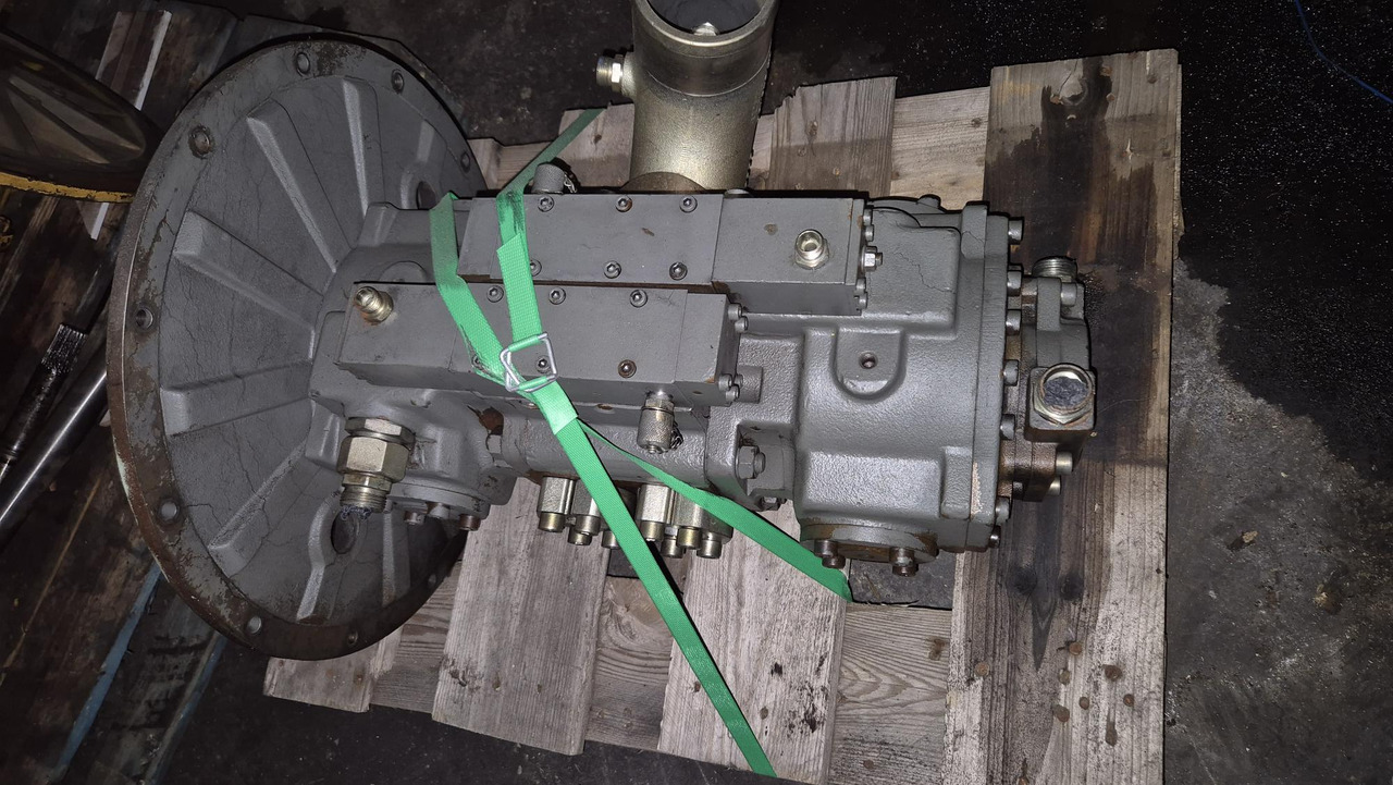 BOMBA LPVD075. LIEBHERR A904 - Hydraulpump för Byggmaskiner: bild 2 BOMBA LPVD075. LIEBHERR A904 - Hydraulpump för Byggmaskiner: bild 2