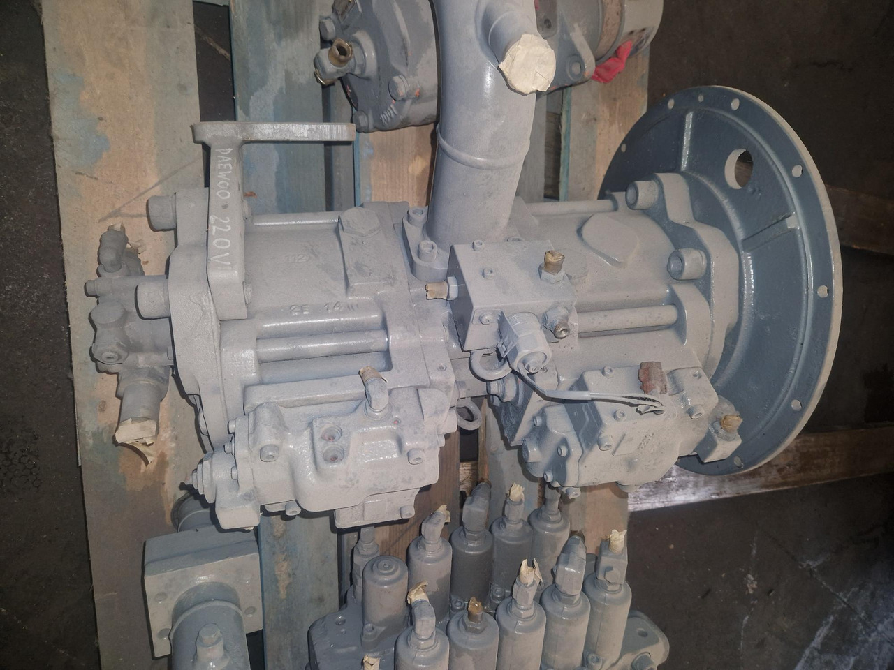 DAEWOO S220LCV - Hydraulpump för Byggmaskiner: bild 3 DAEWOO S220LCV - Hydraulpump för Byggmaskiner: bild 3