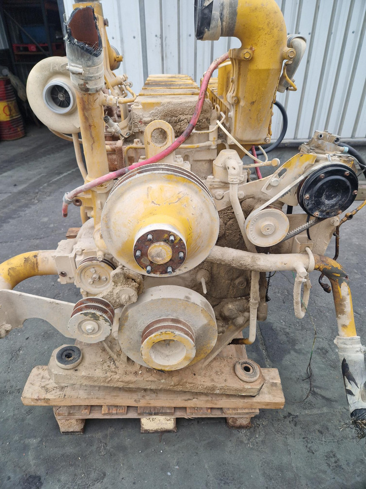KOMATSU SAA6D 140E-2 - Motor för Byggmaskiner: bild 5 KOMATSU SAA6D 140E-2 - Motor för Byggmaskiner: bild 5