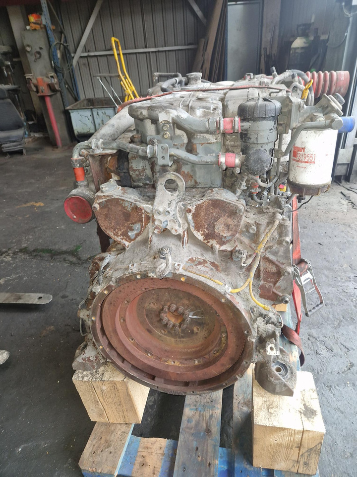 LIEBHERR D934S A6 - Motor för Byggmaskiner: bild 5 LIEBHERR D934S A6 - Motor för Byggmaskiner: bild 5