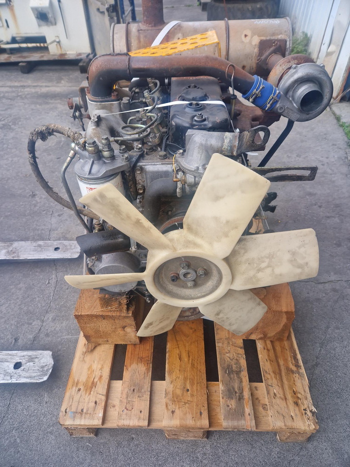 MOTOR ISUZU 4BD1PTA-14 - Motor för Byggmaskiner: bild 2 MOTOR ISUZU 4BD1PTA-14 - Motor för Byggmaskiner: bild 2