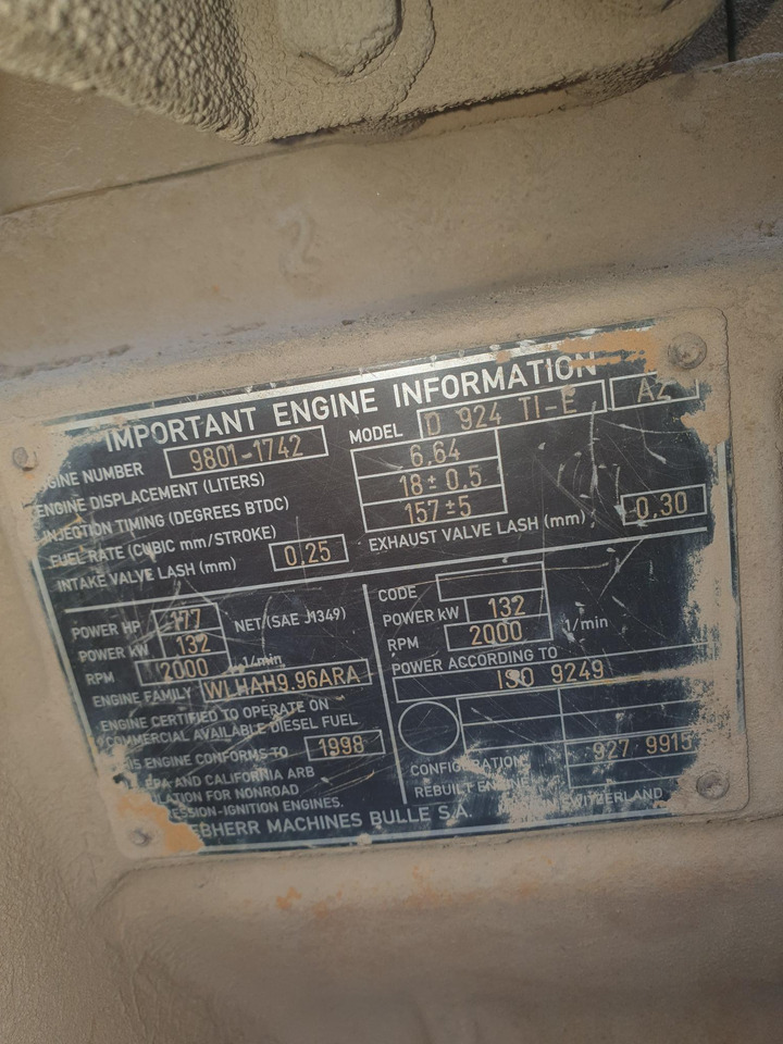 Motor Liebherr D924 Tie (132 kw) - Motor för Byggmaskiner: bild 3 Motor Liebherr D924 Tie (132 kw) - Motor för Byggmaskiner: bild 3