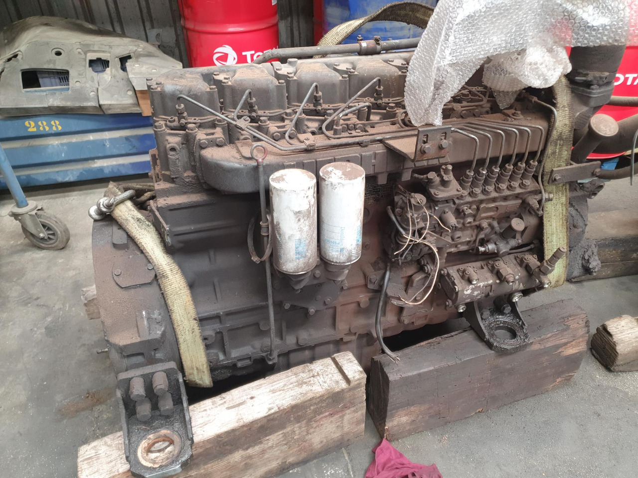 Motor Liebherr D926TIE (para piezas)  - Motor för Byggmaskiner: bild 2 Motor Liebherr D926TIE (para piezas)  - Motor för Byggmaskiner: bild 2