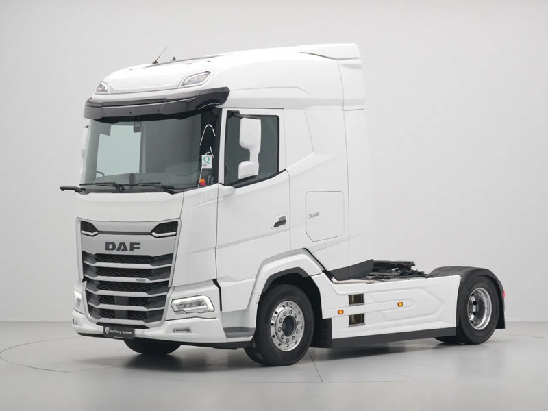 DAF XG 480 WIT SPIEGELS EXCLUSIVE AUDIO ALCOAS ADR FL+AT+EXII - Dragbil: bild 2 DAF XG 480 WIT SPIEGELS EXCLUSIVE AUDIO ALCOAS ADR FL+AT+EXII - Dragbil: bild 2