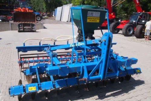 Agregat uprawowo-siewny Rabe Werk 2011 3m brona talerzowa z siewnikiem do poplonów - Kombisåmaskin: bild 2 Agregat uprawowo-siewny Rabe Werk 2011 3m brona talerzowa z siewnikiem do poplonów - Kombisåmaskin: bild 2