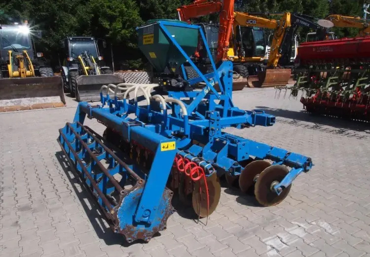 Agregat uprawowo-siewny Rabe Werk 2011 3m brona talerzowa z siewnikiem do poplonów - Kombisåmaskin: bild 5 Agregat uprawowo-siewny Rabe Werk 2011 3m brona talerzowa z siewnikiem do poplonów - Kombisåmaskin: bild 5