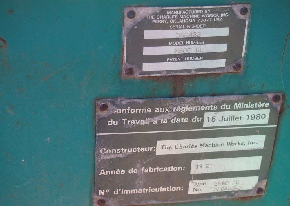 Ciągnik DITCH WITCH 3500DD 1991 DITCH WITCH 3500 DD - Kedjegrävare: bild 5 Ciągnik DITCH WITCH 3500DD 1991 DITCH WITCH 3500 DD - Kedjegrävare: bild 5