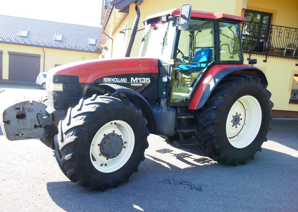 Ciągnik New Holland NH M 135 1998 NEW HOLLAND TM M135 - Traktor: bild 5 Ciągnik New Holland NH M 135 1998 NEW HOLLAND TM M135 - Traktor: bild 5